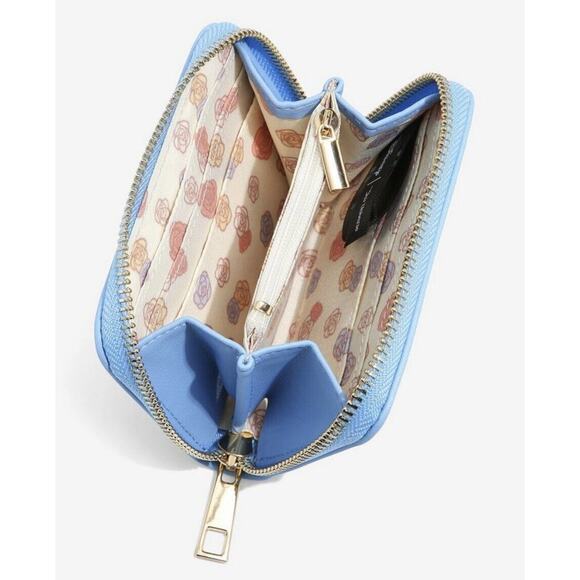 WDWA2895-  Winnie the Pooh Zip Wallet Jump Rope Flowers NWT Blue Tigger Our Universe